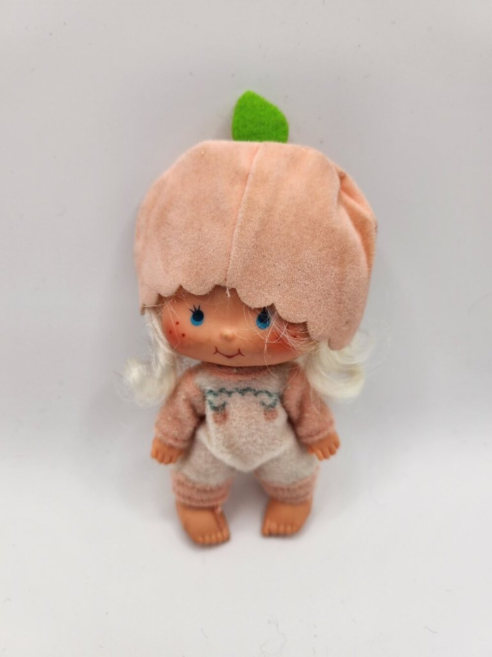 Vintage 1980s Kenner Strawberry Shortcake Apricot Baby Doll with Hat and Romper